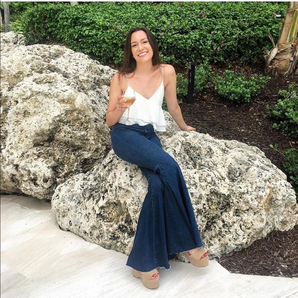 Free people float on flares - Picture 2 of 2